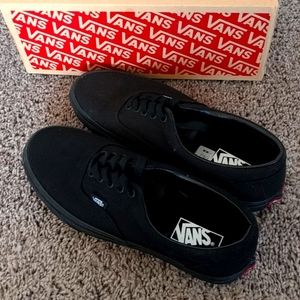 Vans Era Black NWOT